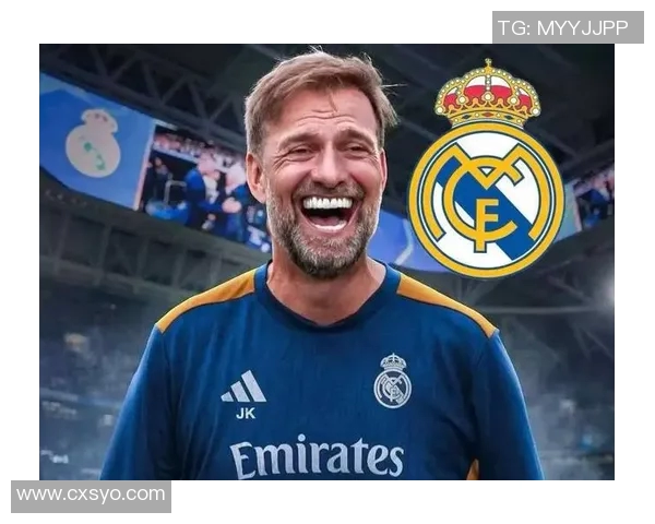 顶级足球明星在比赛中意外受伤引发球迷热议与媒体关注